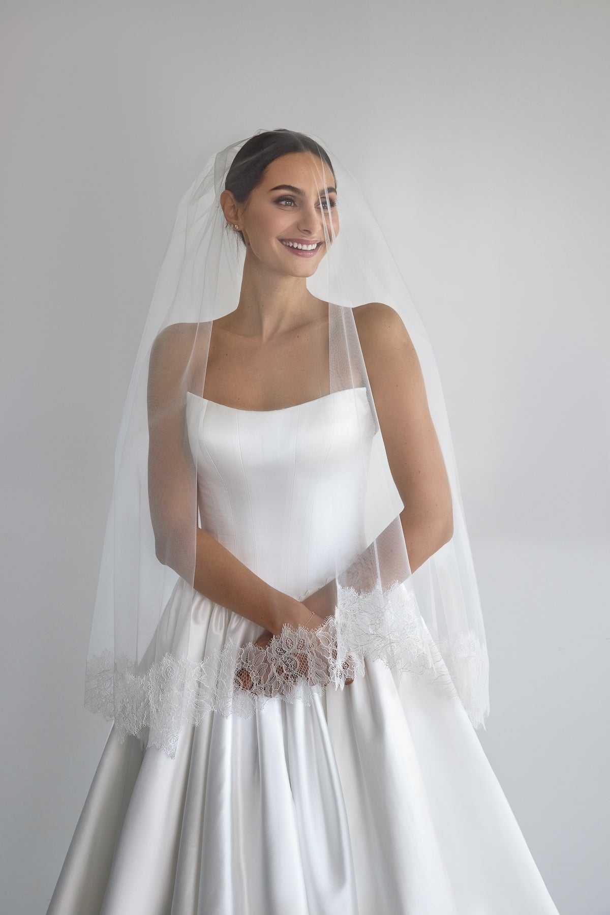 Kaya_veil2.jpg?v=1729792975&  display picture 1